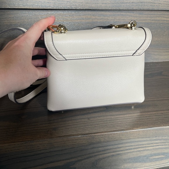 Sondra Roberts Squared Cream Purse - Picture 4 of 16